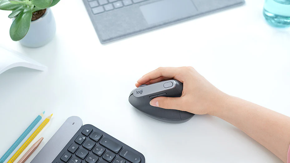 mx-vertical-pdp Logitech MX Vertical Wireless Mouse Review